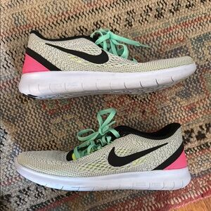 Nike Women's Running Shoes - Mint Green and Pink